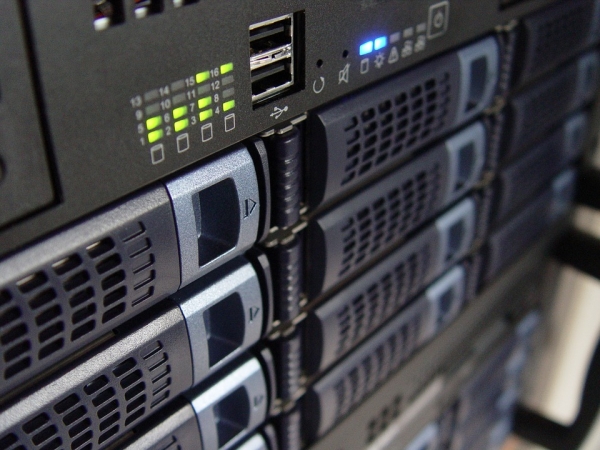 liasjiRmjj7vM_600